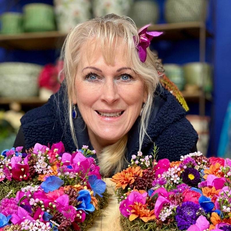 Drying Flowers 101: Expert Tips from Fabulous Flowers